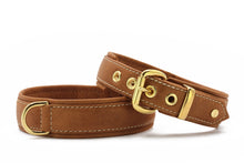 Laden Sie das Bild in den Galerie-Viewer, Halsband Old English brandy