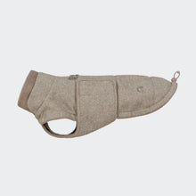 Laden Sie das Bild in den Galerie-Viewer, Cloud7 Hundemantel Dackel Brooklyn Tweed Beige