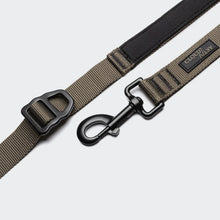 Laden Sie das Bild in den Galerie-Viewer, Cloud7 L-2 Jogging-Leine AKTIV Olive