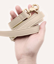 Laden Sie das Bild in den Galerie-Viewer, Beige Multipositions-Hundeleine aus Veganem Leder, Jala
