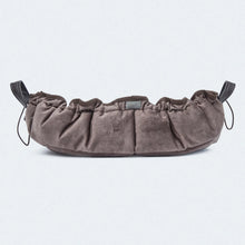 Laden Sie das Bild in den Galerie-Viewer, Leopold´s Finest Hundekissen CosyCloud braun
