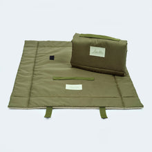 Laden Sie das Bild in den Galerie-Viewer, Leopold´s Finest Hundematte Outdoor oliv