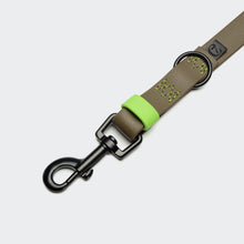 Laden Sie das Bild in den Galerie-Viewer, Cloud7 Hundeleine verstellbar BioThane Ipanema Olive-Neongreen