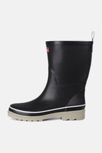 Laden Sie das Bild in den Galerie-Viewer, Mittelhoche Gummistiefel Schwarz  Wasserdicht Nachhaltig