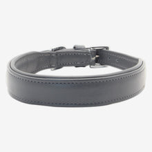 Laden Sie das Bild in den Galerie-Viewer, Halsband "Beginning" - COOL GREY