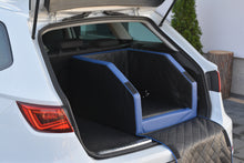 Laden Sie das Bild in den Galerie-Viewer, Vordersitz Autobett Karo Dual schwarz-dunkelblau