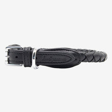 Laden Sie das Bild in den Galerie-Viewer, Halsband "Criss Cross" - Pure Black